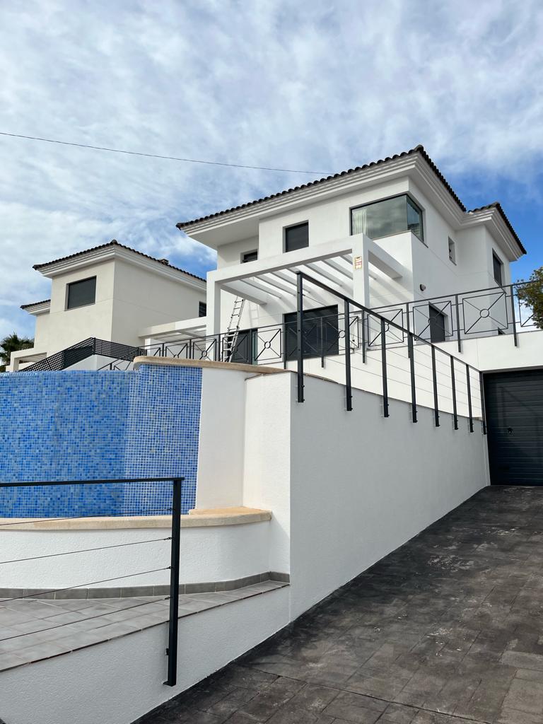 House Painters Costa Blanca: Why You Don’t Need to Paint Your Home